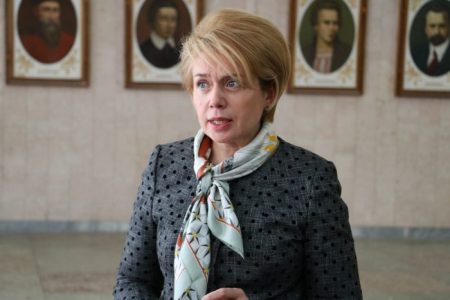 Міністр освіти пообіцяла розібратися у ситуації з побиттям учня в Малій Висці. ВІДЕО