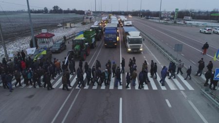 Аграрії Кіровоградщини завтра приєднаються до всеукраїнського страйку