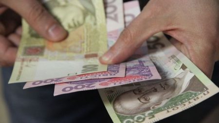 На Кіровоградщині поки що тільки половина пенсіонерів-силовиків отримали підвищені пенсії