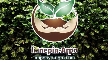 Фермери намагаються забрати посівматеріали зі складів «Імперії Агро». ВІДЕО