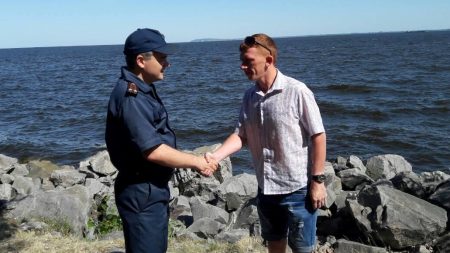 Як батьки хлопчика зі Світловодська, який ледь не втопився, шукали чоловіка, котрий його врятував. ФОТО. ВІДЕО. ОНОВЛЕНО