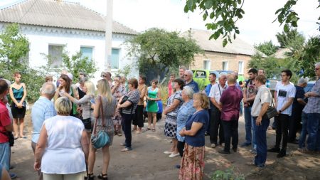 У Кропивницькому протестували через розширення вулиці в спальному мікрорайоні до м’ясокомбінату «Ятрань». ВІДЕО