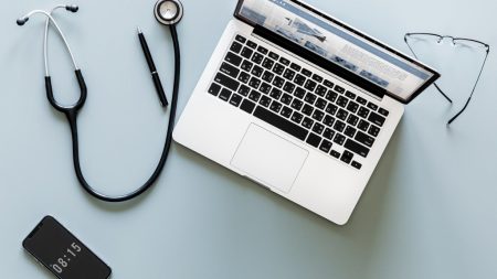 МОЗ оприлюднив перелік медпослуг, що безкоштовно надаватимуться на «первинці»