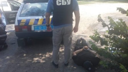Поліцейський з Кіровоградщини, звинувачений у хабарництві, відновився на службі