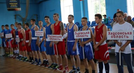 У Кропивницькому стартував Чемпіонат України з боксу серед юніорів. ФОТО
