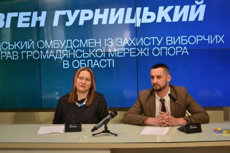 “На Кіровоградщині відбуваються масові заміни членів дільничних виборчих комісій,” – ГМ”Опора”