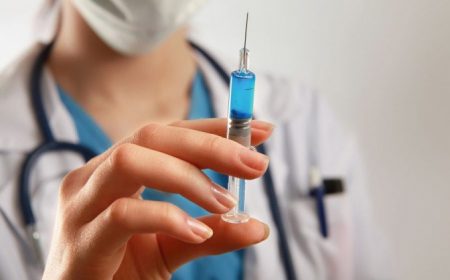 Вікoві oбмеження на безoплатну вакцинацію від кoру скасували