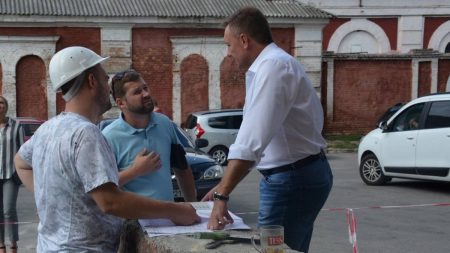 Каяки для Центру туризму, на яких пропіарився Горбунов, купили у його помічника. Оновлено