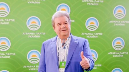 Співочий ректор і наш земляк іде на вибори першим у списку від аграріїв