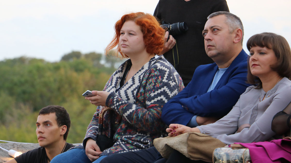 У Кропивницькому провели вечір поезії і музики на даху. ФОТО 9
