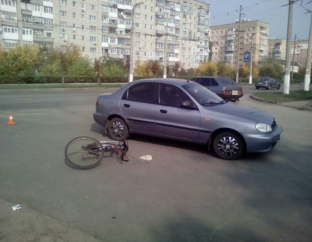 У Кропивницькому “Ланоc” збив велосипедиста. ФОТО