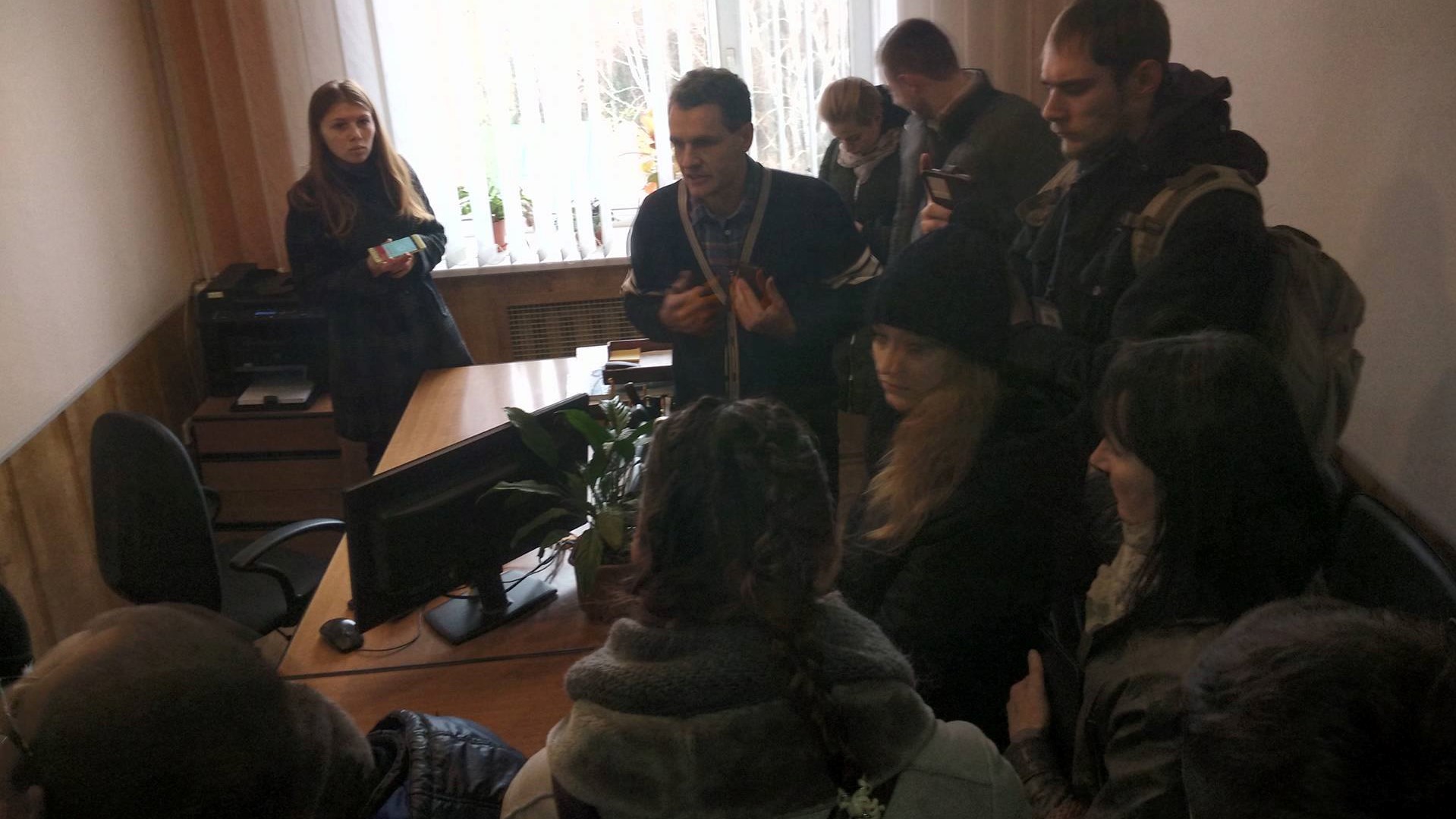 Активісти прорвалися в «Кіровоградгаз». ФОТО, ВІДЕО