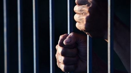 У Кропивницькому за підозрою у вбивстві 12-річної дівчинки затримали її матір