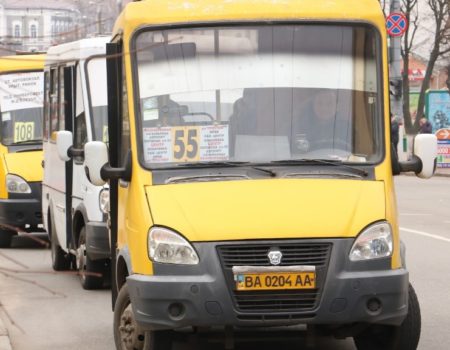 На Кіровоградщині перевізники продовжують ризикувати життям пасажирів, використовуючи несправний транспорт