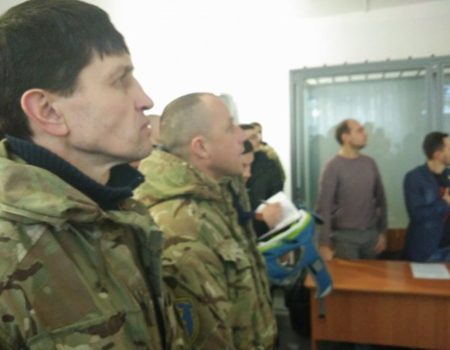 Суд визнав, що спалення банера “Єлисаветград” в Кропивницькому співставне з інтересами громади. ФОТО