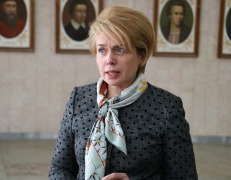 Міністр освіти пообіцяла розібратися у ситуації з побиттям учня в Малій Висці. ВІДЕО