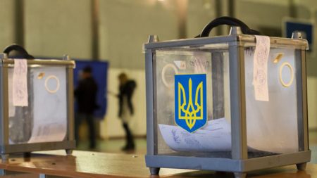 На Кіровоградщині вже понад півсотні разів скаржились на порушення виборчого законодавства