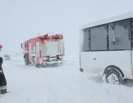 Рятувальники Кіровоградщини вже витягнули з заметів майже 200 автомобілів. ФОТО