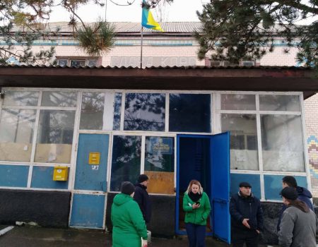 У ТВК, що розглядає відставку голови Петрокорбівської сільської ради, входять її діти