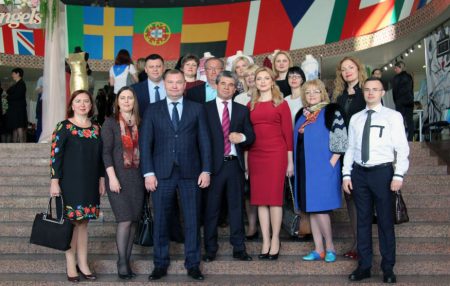 Швейне підприємство з Кіровоградщини успішно презентувало виробництво на Всеукраїнському нетворкінгу