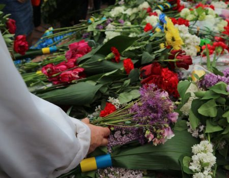 Попри спекуляції щодо відзначення, День Перемоги в Кропивницькому пройшов традиційно велелюдно. ФОТОРЕПОРТАЖ