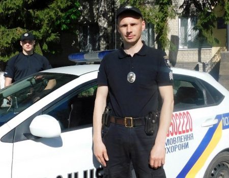 У Кропивницькому поліцейські розшукали 6-річного хлопчика, який самостійно пішов до парку розваг