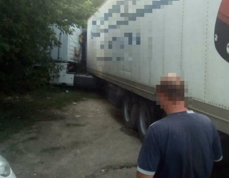 У Кропивницькому завдяки працівникам спецінспекції знайшли крадену фуру. ФОТО