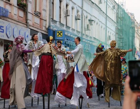 «Кропивницький-2018»: театральні експерименти, клоуни і класика