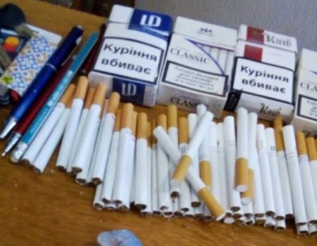 У Кропивницькому працівника СІЗО викрили на доставці наркотиків та цигарок до в’язниці