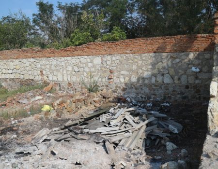 Кіровоградщина: на території колишнього хімскладу знайшли рештки неналежно утилізованих хімікатів