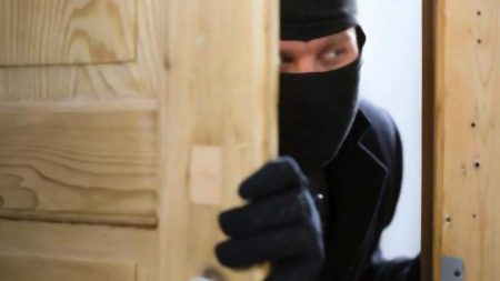На Кіровоградщині найманий працівник обікрав роботодавців