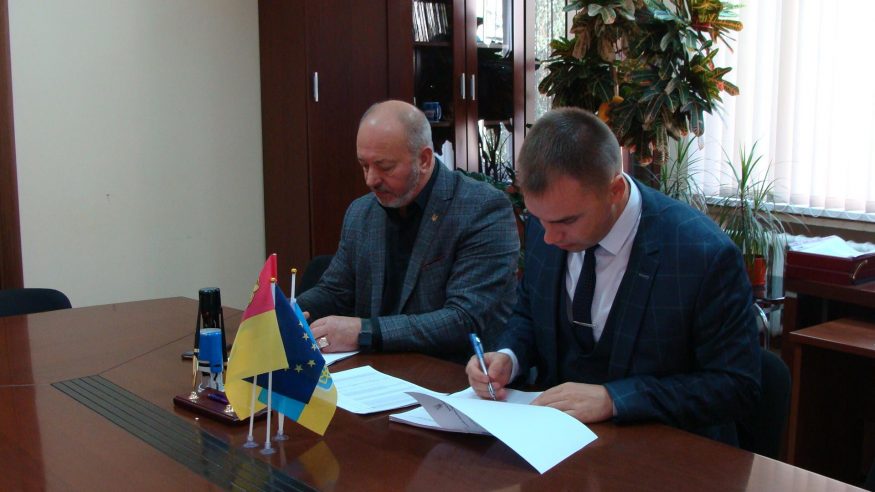 Чотирьом об&#8217;єднаним громадам Кіровоградщини передано 11,3 тисячі гектарів землі сільгосппризначення