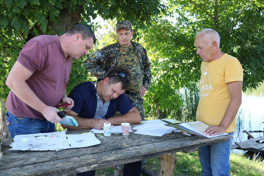 У Новоархангельському районі річку Синюху зарибили осетровими. ФОТО. ВІДЕО 8