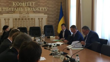 У Кропивницькому субвенцію, яку залучає нардеп, стабільно освоюють дві фірми