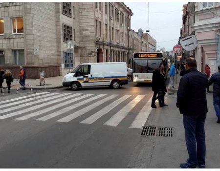 У Кропивницькому через ремонт труб змінять рух громадського транспорту