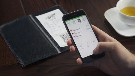 На Кіровоградщині все активніше розплачуються за послуги з допомогою QR-коду