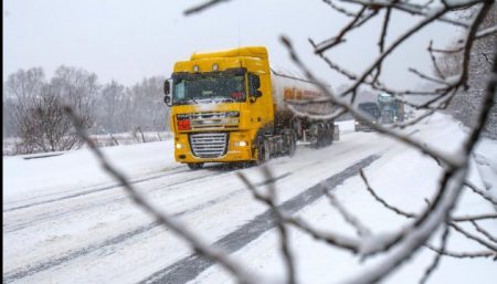 Під час сильних снігопадів до Кропивницького не пускатимуть вантажівки