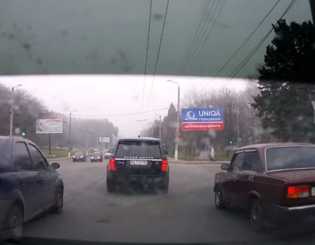 Міський голова Кропивницького перепросив за порушення ПДР. ВІДЕО