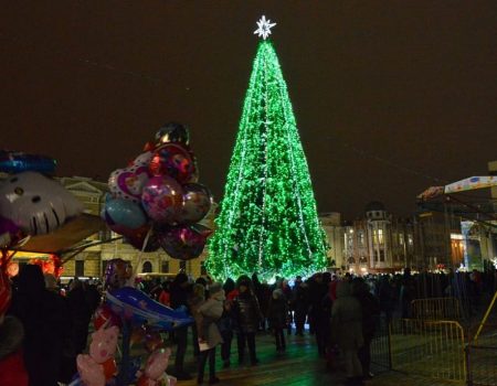 Як кропивницькі політики та підприємці вітали дітей з Днем Святого Миколая