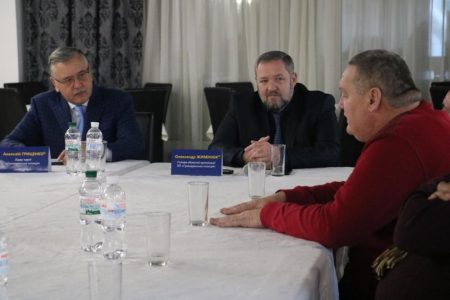 Анатолій Гриценко у Кропивницькому: “Чесні у владі – це нормальне гідне життя, і вибори дають такий шанс”. ФОТО
