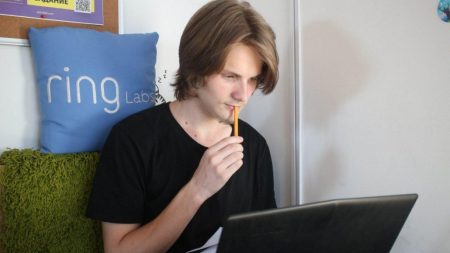 “Я знайшов те, що шукав”: як у Кропивницькому 17-річний юнак став програмістом