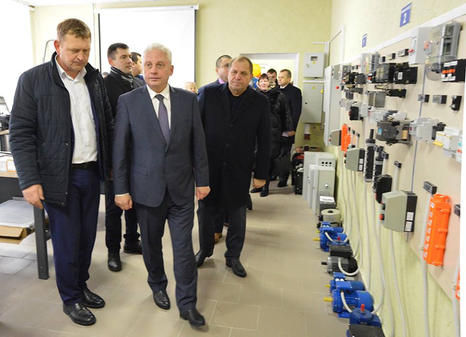 На Кіровоградщині відкрили навчально-практичний центр із підготовки електромонтерів