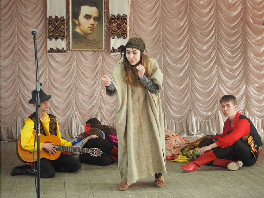 У Кропивницькому відбулось загальноміське театралізоване свято “З Кобзарем у серці”. ФОТО