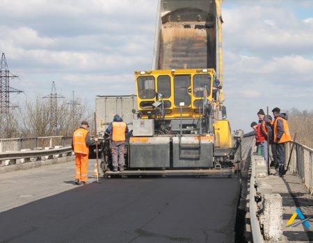 У Кропивницькому обмежено рух у напрямку селища Нове у зв’язку з ремонтними роботами