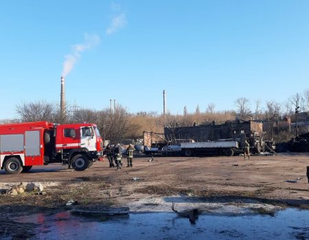 Наслідки вибуху на газовій заправці у Кропивницькому. ФОТО
