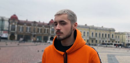 Співак KHAYAT про “Голос країни”, “Євробачення” та плани на майбутнє