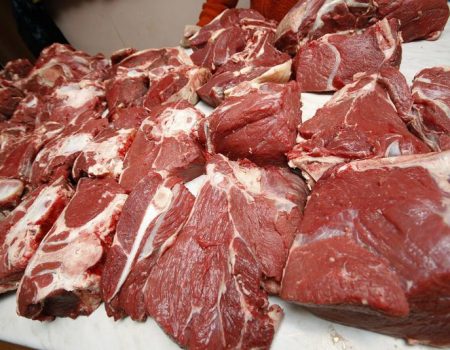 На Кіровоградщині заборонили реалізацію неперевіреного м’яса з Кропивницького району