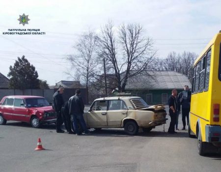 Кропивницький: з вини п’яного водія постраждали три автівки. ФОТО