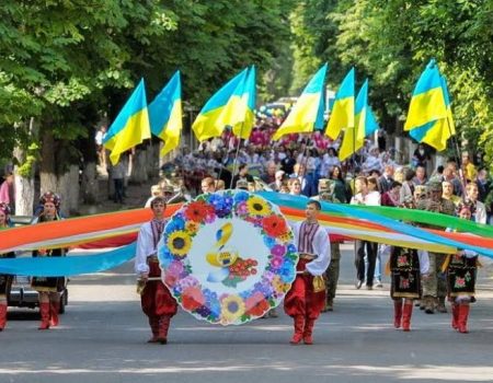 Завтра у Кропивницькому стартують два фестивалі “Калиновий спів” та “Еврофест-2019”. ПРОГРАМА