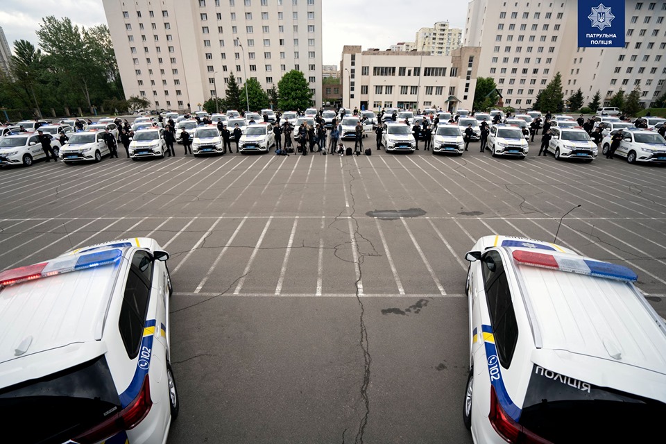 Патрульні Кіровоградської області отримають 2 автівки нового покоління. ФОТО